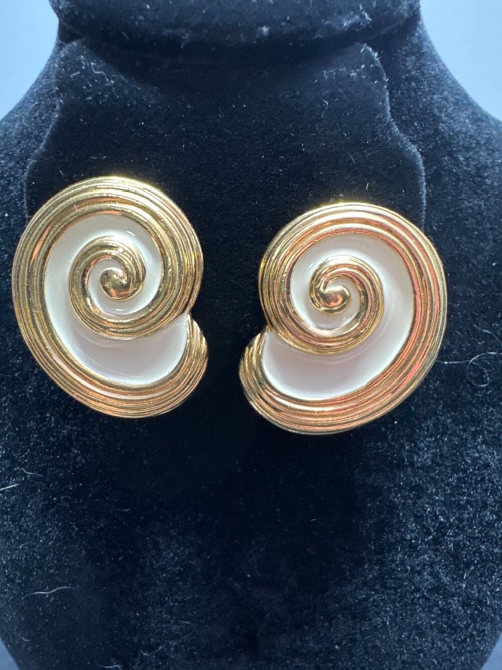 Vintage Gold-Tone & Cream Enamel Spiral Clip-On Earrings Retro Statement Jewelry